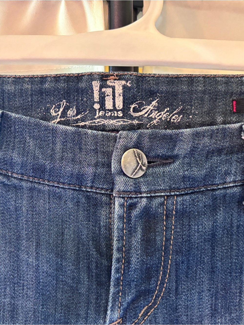 !it jeans Women's Mid Blue Flare Jeans Y2K Vintage